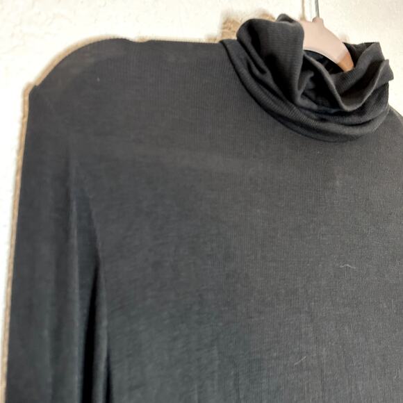 Fabletics Jess Long-Sleeve Turtleneck Top Womens Size Large Castlerock Gray - Picture 4 of 7